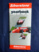 Lade das Bild in den Galerie-Viewer, Silverstone Circuit - Yearbook 2001 - Prospekt Brochure 2001 UK England englisch
