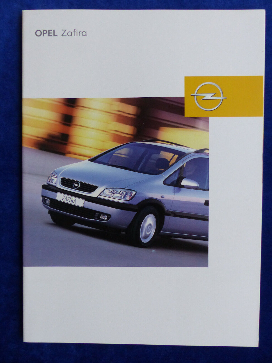 Opel Zafira MJ 2002 - Prospekt Brochure 01.2002