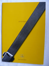 Lade das Bild in den Galerie-Viewer, Mercedes-Benz Sicherheit - Fahrwerke Insassenschutz - Prospekt Brochure 08.1997

