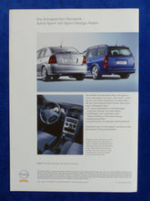Lade das Bild in den Galerie-Viewer, Opel Astra Sport mit Sport-Design-Paket MJ 2003 - Prospekt Brochure 02.2003
