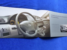 Lade das Bild in den Galerie-Viewer, Mercedes-Benz Viano Function MJ 2001 - Prospekt Brochure 08.2000
