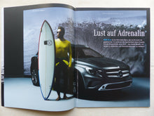 Lade das Bild in den Galerie-Viewer, Mercedes-Benz Magazin Sonderedition GLA - Prospekt Brochure 2013
