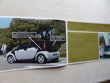 Lade das Bild in den Galerie-Viewer, Smart forfour cdi MJ 2005 - Prospekt Brochure 10.2004
