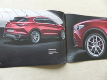 Lade das Bild in den Galerie-Viewer, Alfa Romeo Stelvio - Zubehör - Prospekt Brochure 03.2017
