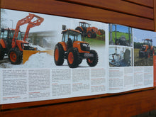 Lade das Bild in den Galerie-Viewer, Kubota Traktoren Programm - Prospekt Brochure Slowakei
