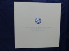 Lade das Bild in den Galerie-Viewer, VW Phaeton MJ 2002 Box mit 4 Prospekten - Prospekt Brochure + Daten 01.2002
